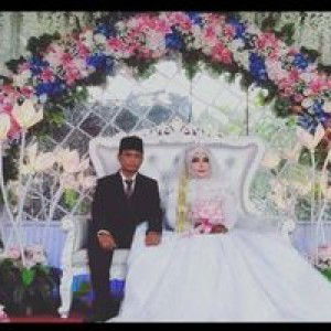 Rohani Busseri profile icon