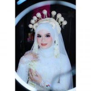 Desma Putri Ana profile icon