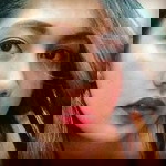 Reina Antonio profile icon