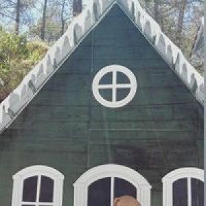 Dyah Ayu Saraswati profile icon