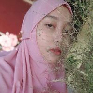 Indah Ayu Lestari profile icon