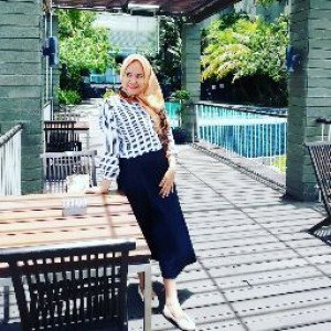 Yuliana Ana profile icon