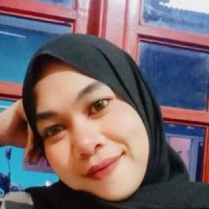 Siti Komalasari profile icon