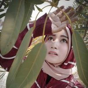 Zhee Lutfiana Alfirdaus profile icon