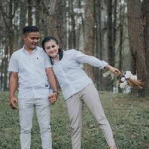 Laras Hutasoit profile icon