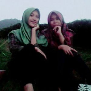 Fera Septi Fauziah profile icon