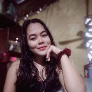 Alessandra Solis Alaban profile icon