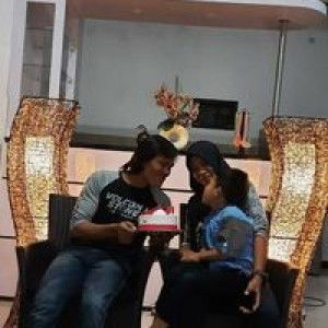 Fhie Lin Poenya profile icon