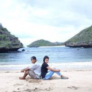 Pipit Eka Lestari profile icon