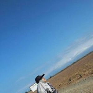 Leni Candra profile icon