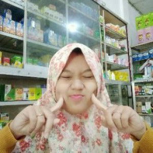 Leni Putri profile icon