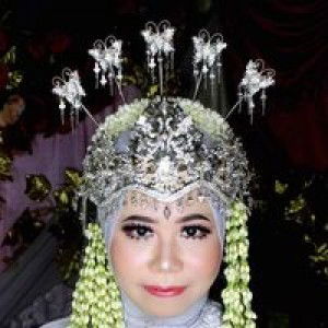 Diah Cie PecintaRossa profile icon