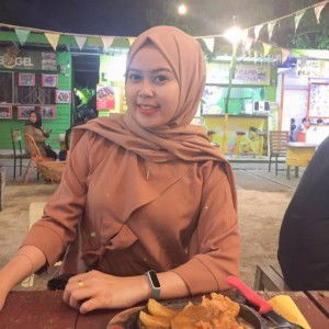 Monica puspa sari profile icon