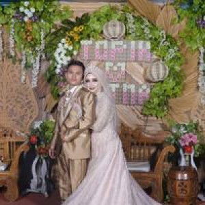 Na Ratna profile icon