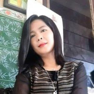 Dhedek Ayu Azhary profile icon