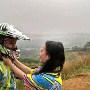 Elis Saputra profile icon