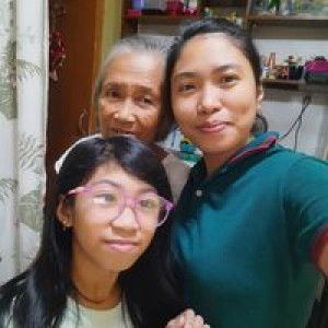 Realyn Solas D. Vibas profile icon