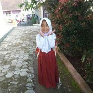 Anisa Nur Rohmah profile icon