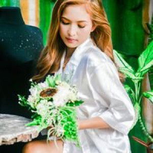 Liezle Lanzo - Devera profile icon