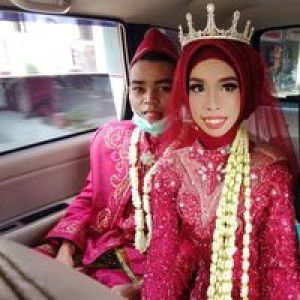 wahyu Nur Rohma profile icon