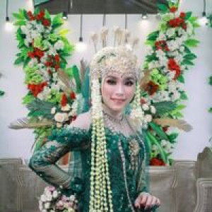 Sri Yani Ningsih profile icon