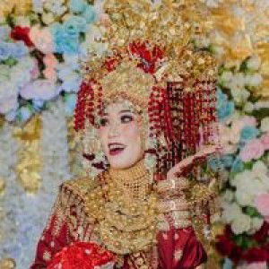 Rini Agustin Yoka profile icon