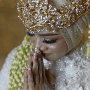 Khomsatun Sakrul profile icon