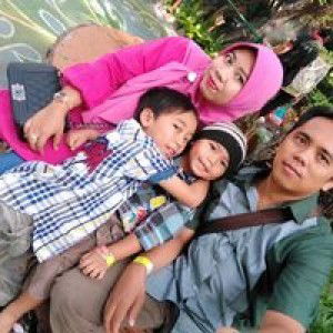 Anis Yulianti profile icon