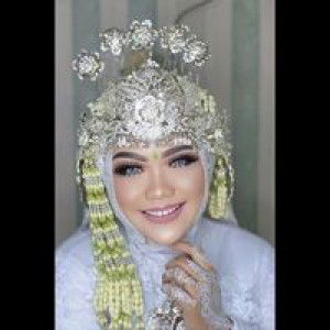 Fitria Febrianti profile icon