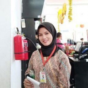 cececherly _ profile icon