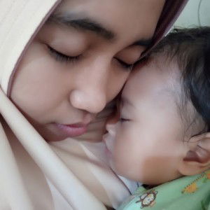 Siti Khomsatun profile icon