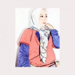 Putri Er profile icon