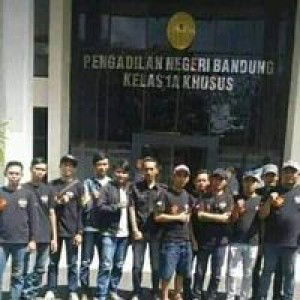 ayu wandira profile icon