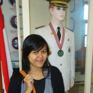 Intan Valent Antari profile icon