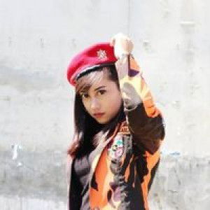 Dina Ayu E profile icon