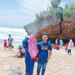 Uswatun Khasanah profile icon