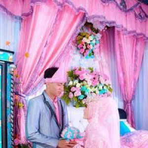 Weri Pradika profile icon