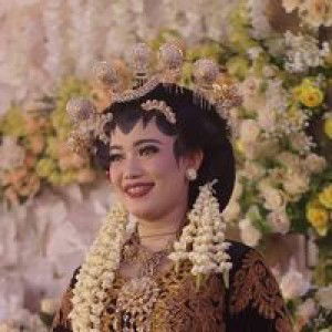 Delia KartikaSari profile icon