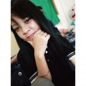 Luluk Nur Aini profile icon