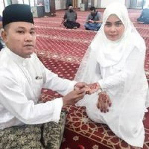 Azie Zulaikha profile icon