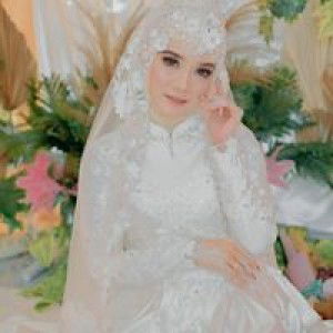 Siti Misriani profile icon