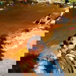 Vivi Andriani profile icon