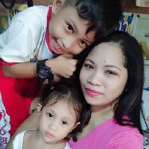 Roselyn Guyo Manlantao profile icon