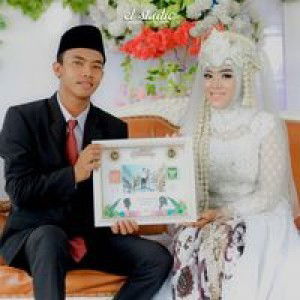 Siti Aminah profile icon