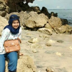 Regitha Dwi Cahyani profile icon