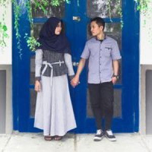 ELa Dwi Ratna Sari profile icon