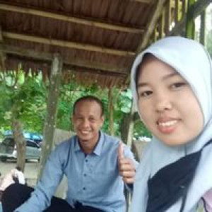 Dheka Ratnasari profile icon