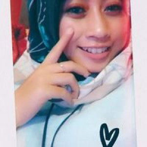 Riyanti Dewi profile icon