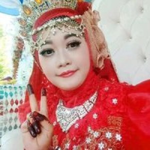 Iya Febriani profile icon