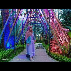 Putri Anggraini profile icon